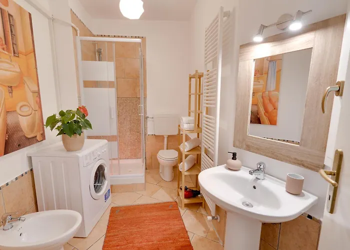 San Michele Center - 90m2 2 Minutes To Piazza Unita D Italia *