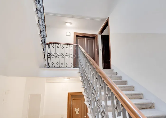 San Michele Center - 90m2 2 Minutes To Piazza Unita D Italia Appartamento