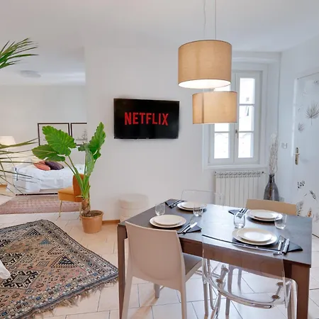 San Michele Center - 90m2 2 Minutes To Piazza Unita D Italia Trieste