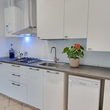 Apartment San Michele -2 Minutes To Piazza Unita Centre Trieste