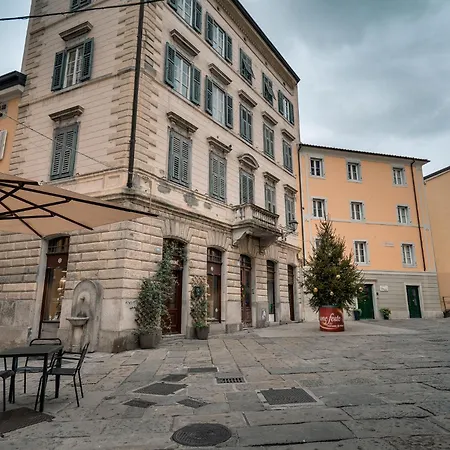 San Michele Center - 90m2 2 Minutes To Piazza Unita D Italia Lejlighed *